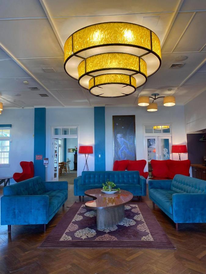 North Gregory Hotel Уинтън Екстериор снимка