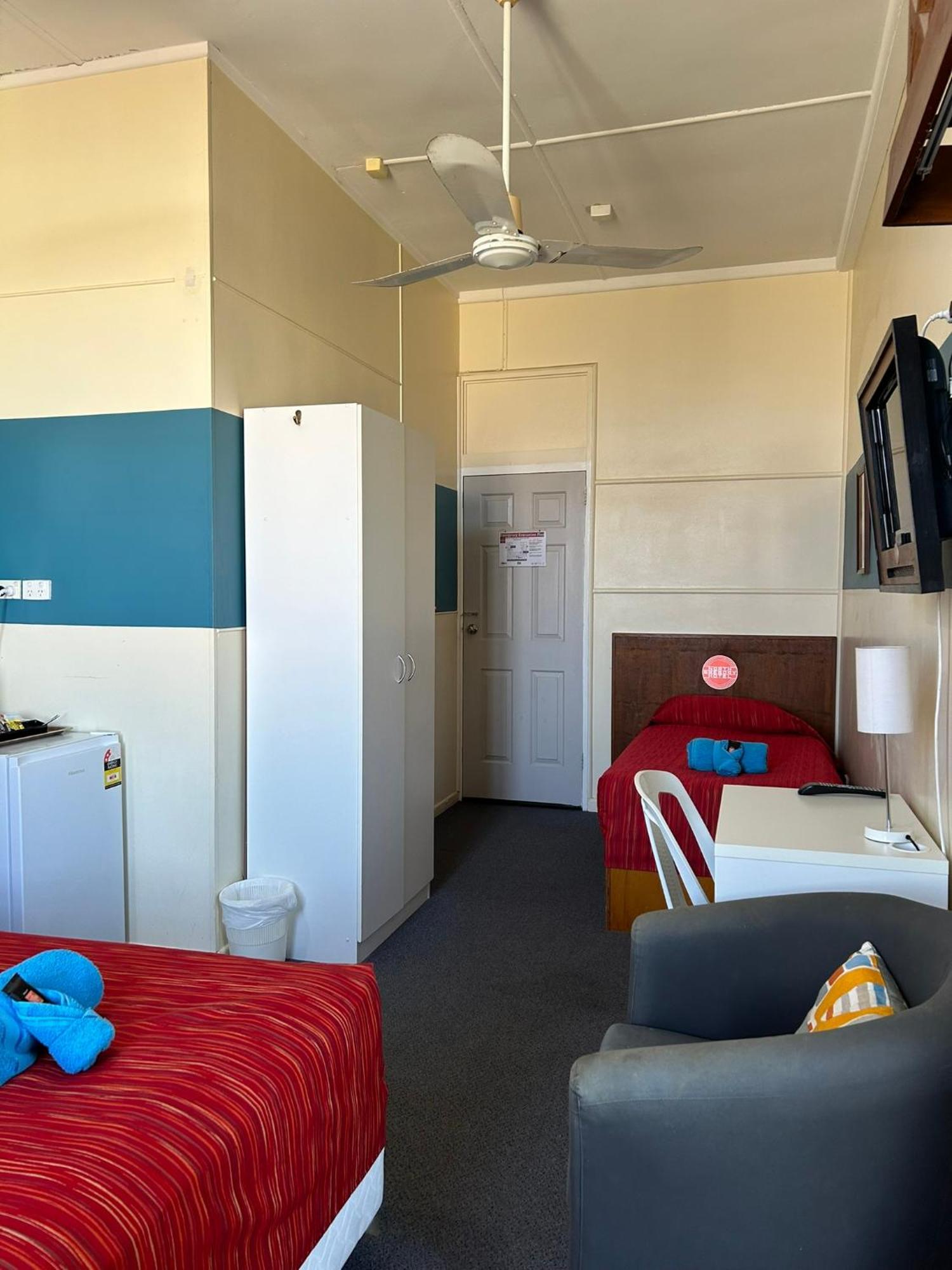 North Gregory Hotel Уинтън Екстериор снимка