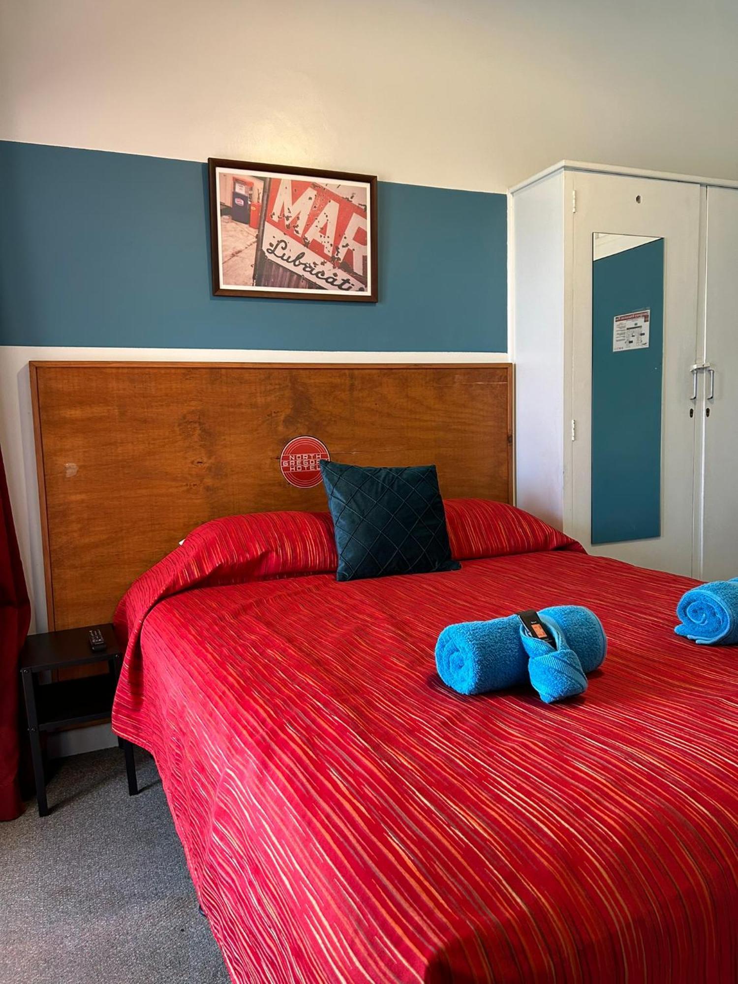 North Gregory Hotel Уинтън Екстериор снимка