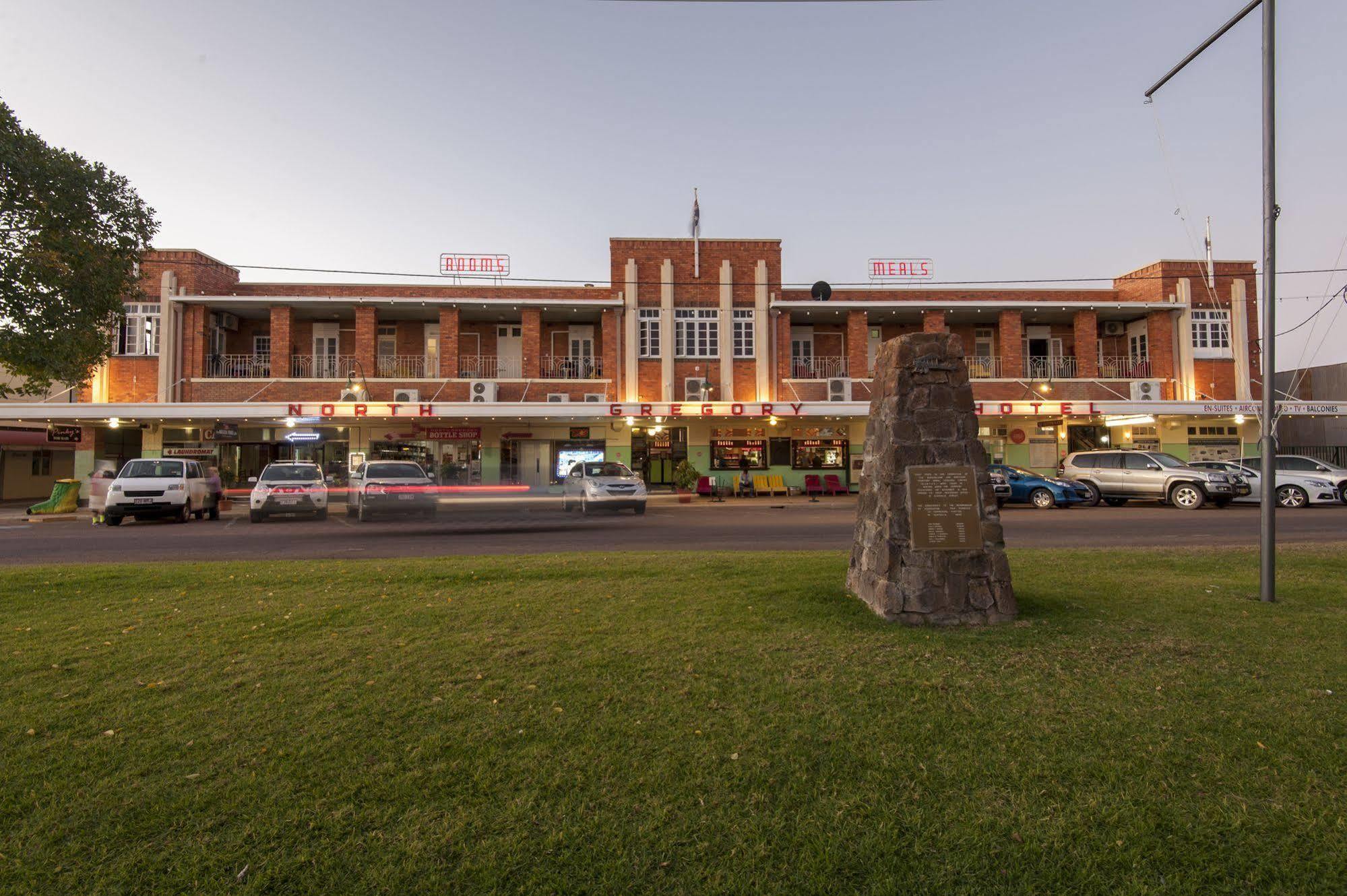 North Gregory Hotel Уинтън Екстериор снимка